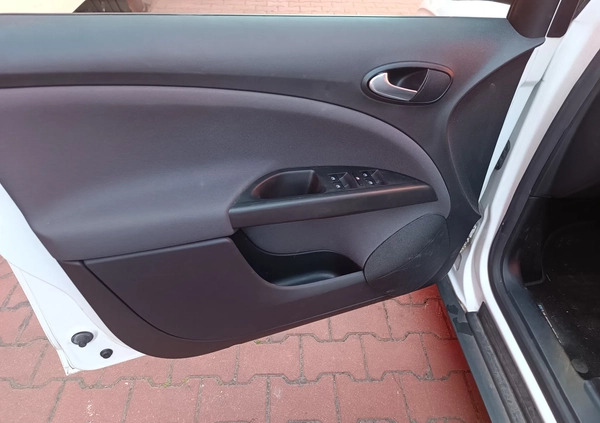 Seat Altea XL cena 25600 przebieg: 162000, rok produkcji 2014 z Czarnków małe 497